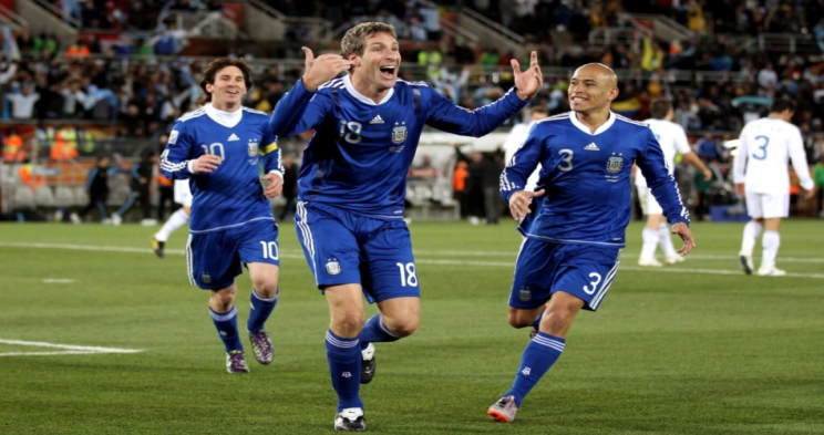 狼队直播_全面狼队直播赛事直播_在线观看狼队直播-24直播